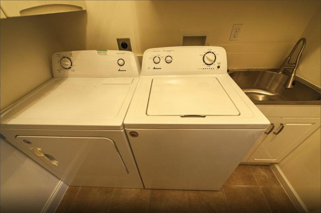 Spacious 4Br Condo On Carondelet Near All Hot Spo New Orleans  Kültér fotó