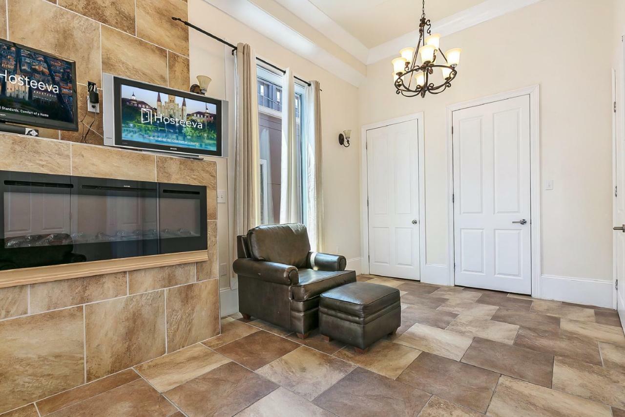 Spacious 4Br Condo On Carondelet Near All Hot Spo New Orleans  Kültér fotó